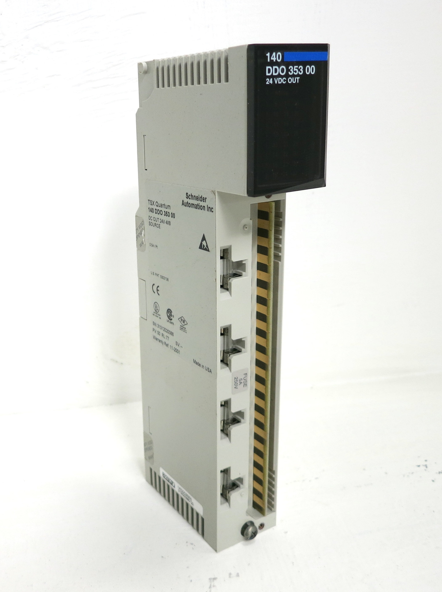 Schneider 140DDO35300 TSX Quantum DC Out 24V PLC Module 24Vdc 140